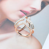 Fashion Women Tri-circle Scarf Buckle Brooch Ring Shawl Clip Jewelry Accessories