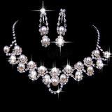 Women Palace Style Rhinestone Faux Pearl Pendant Necklace Earrings Jewelry Set