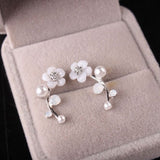Elegant Women Flower Faux Pearl Inlaid Ear Climbers Crawler Earrings Jewelry
