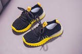 Girl's netted sports shoes