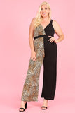 1292 Color block, sleeveless jumpsuit, v-neck, loose fit leg.
