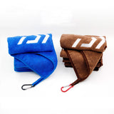 Daiwa Booms Microfiber Bait Towel With Carabiner Clip Thickening Non-stick Absorbent Towel For Hiking Fishing Outdoors Sports