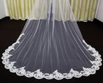 3 Meter Cathedral Wedding Veils Long Lace Edge Bridal Veil with Comb Wedding Accessories Bride Mantilla Wedding Veil