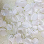 100Pcs/Bag Hand Made 2021 New Rose Petals for Wedding Artificial Silk Flower Marriage Decoration Valentine