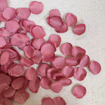 100Pcs/Bag Hand Made 2021 New Rose Petals for Wedding Artificial Silk Flower Marriage Decoration Valentine